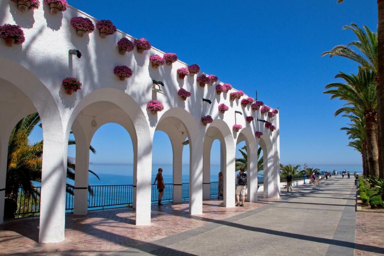 Apartamentos Mombasa 2 Planta Nerja Exterior foto
